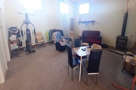 Photo of property in 23 Sneyd Street, Tuatapere, 9620