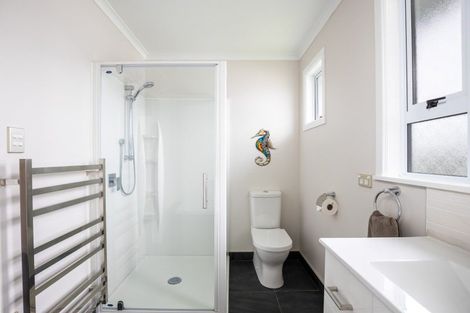 Photo of property in 318 Tukapa Street, Hurdon, New Plymouth, 4310