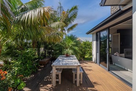 Photo of property in 8 Sara Way, Whitianga, 3510