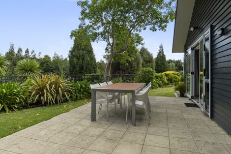 Photo of property in 19 Bridgewater Way, Pyes Pa, Tauranga, 3112