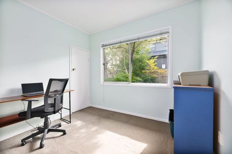 Photo of property in 1/62 Rua Road, Glen Eden, Auckland, 0602