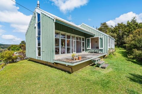 Photo of property in 1289 Ngunguru Road, Kiripaka, Whangarei, 0173
