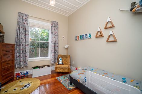 Photo of property in 46 Lombard Street, Palmerston North, 4410