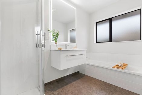 Photo of property in 9 Evenwood Place, Waimairi Beach, Christchurch, 8083