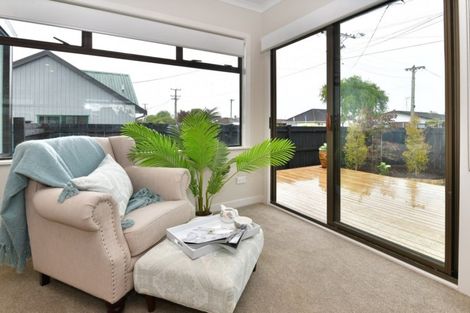 Photo of property in 50a Hatton Road, Orewa, 0931