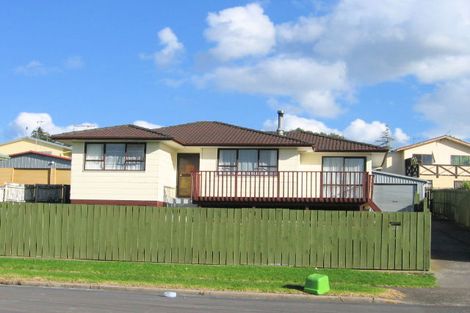 Photo of property in 28 Darnell Crescent, Clover Park, Auckland, 2019