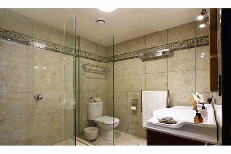 Photo of property in Riverside Cottages, 9/7 Quiet Woman Way, Monaco, Nelson, 7011