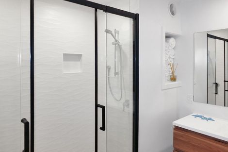 Photo of property in 53 Pratt Avenue, Foxton Beach, Foxton, 4815