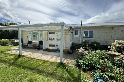 Photo of property in 4 Dixon Street, Waimate, 7924