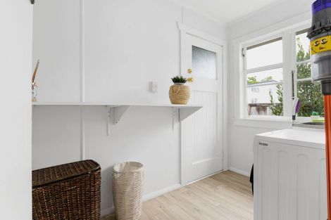 Photo of property in 12 Clarkin Road, Fairfield, Hamilton, 3214