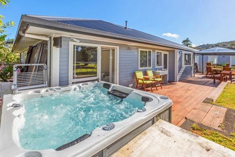 Photo of property in 4 Azimuth Place, Whitby, Porirua, 5024