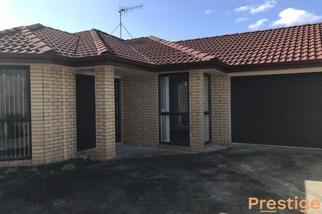 Photo of property in 248a Wairau Road, Glenfield, Auckland, 0627