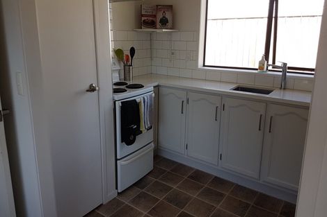 Photo of property in 1/34 Dale Crescent, Pakuranga, Auckland, 2010