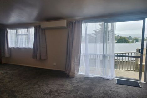 Photo of property in 7a Hampshire Street, Cannons Creek, Porirua, 5024