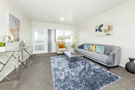 Photo of property in 2/33a Halsey Road, Manurewa, Auckland, 2102