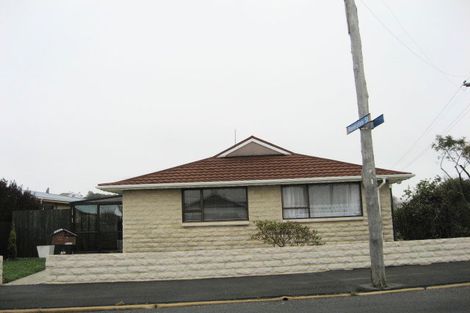 Photo of property in 27 Royal Crescent, Saint Kilda, Dunedin, 9012