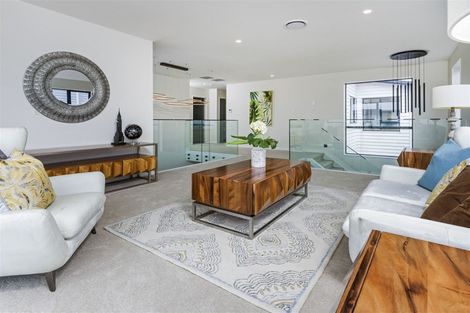 Photo of property in 55 Godfrey Drive, Orewa, 0931