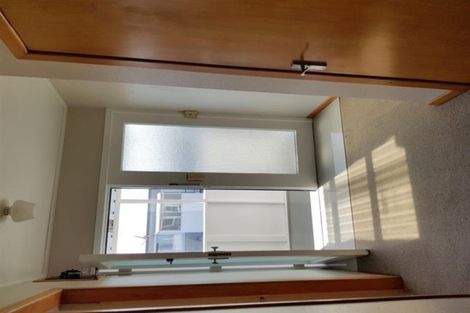 Photo of property in 3/53 Young Street, New Plymouth, 4310