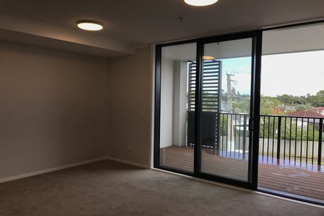Photo of property in 101/2 Pukakaho Lane, Papatoetoe, Auckland, 2025