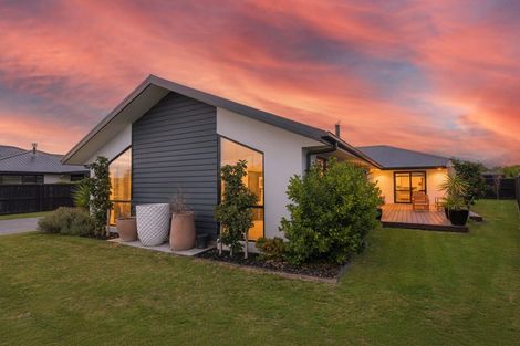 Photo of property in 19 Glenturret Drive, Casebrook, Christchurch, 8051