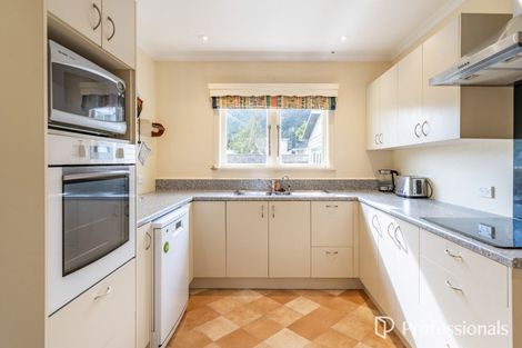 Photo of property in 4 Miles Crescent, Wainuiomata, Lower Hutt, 5014
