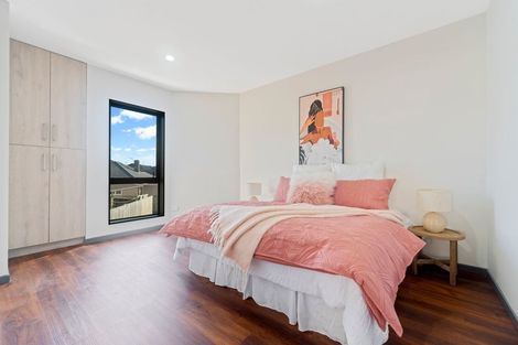 Photo of property in 12c Hill Crescent, New Lynn, Auckland, 0600