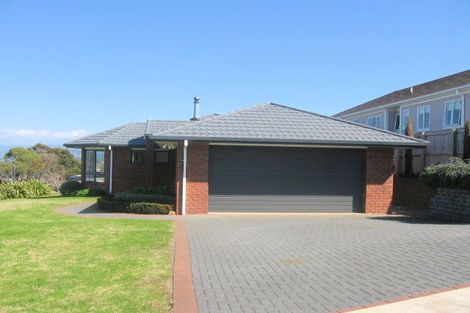 Photo of property in 184 Centennial Drive, Whitianga, 3510