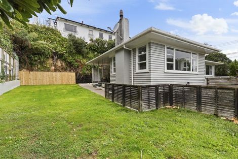 Photo of property in 388 Saint Aubyn Street, Moturoa, New Plymouth, 4310