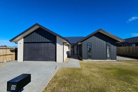Photo of property in 39 Thirlwall Street, Woodend, 7610
