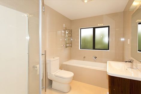 Photo of property in 17a Tainui Street, Torbay, Auckland, 0630