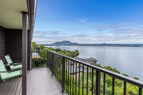 Photo of property in 73 Wakeman Road, Acacia Bay, Taupo, 3330