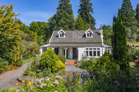 Photo of property in 2 Rose Street, Waipawa, 4210