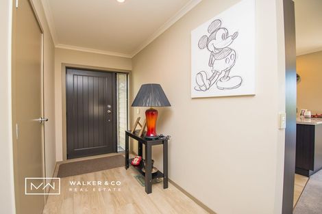 Photo of property in 7 Percy Kinsman Crescent, Riverstone Terraces, Upper Hutt, 5018