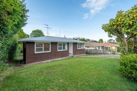 Photo of property in 6 Kirby Street, Glendene, Auckland, 0602