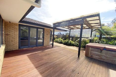 Photo of property in 13a Collie Street, Hillpark, Auckland, 2102