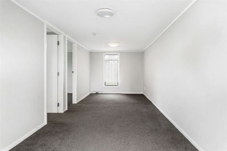 Photo of property in 132 Chichester Drive, Rosehill, Papakura, 2113