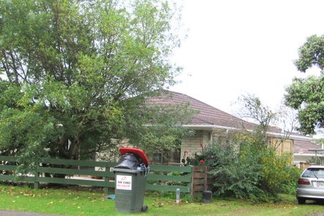 Photo of property in 1/33 Thorburn Avenue, Red Beach, 0932