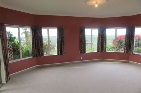 Photo of property in 69 Pirau Road, Fernhill, Napier, 4183