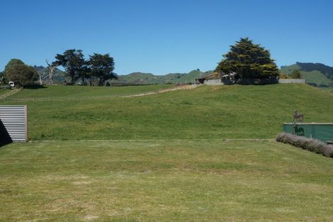 Photo of property in 124 Seaforth Road, Waihi Beach, 3611