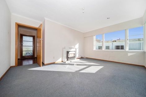 Photo of property in 29 Wrantage Street, Westown, New Plymouth, 4310