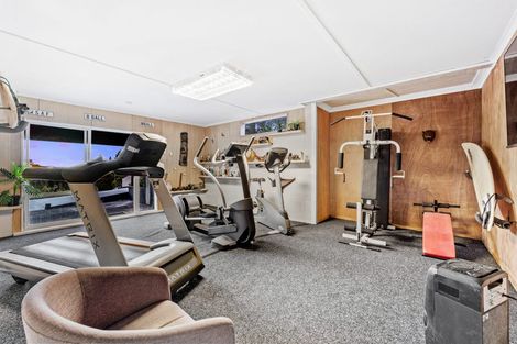 Photo of property in 62 Parr Terrace, Castor Bay, Auckland, 0620