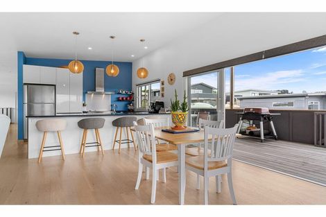 Photo of property in 7 Takahe Place, Mangawhai, 0505