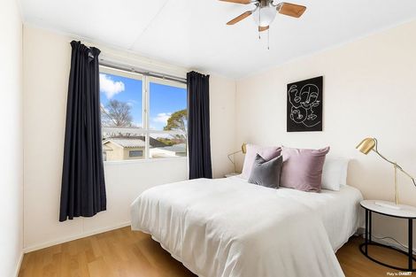 Photo of property in 4 Coppins Road, Mount Wellington, Auckland, 1062