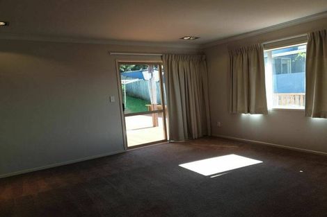 Photo of property in 24d Schnapper Rock Road, Schnapper Rock, Auckland, 0632