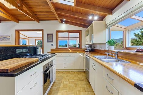 Photo of property in 64b Te Moana Road, Waikanae Beach, Waikanae, 5036