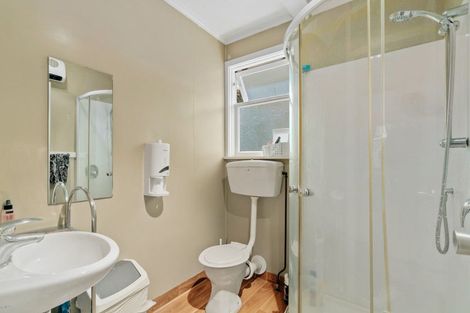 Photo of property in 22 Bowen Street, Queenstown, 9300