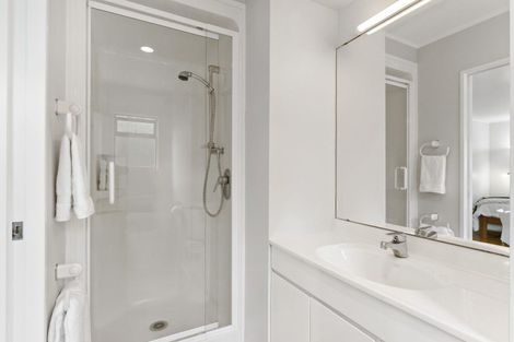 Photo of property in 87 Glenvar Road, Torbay, Auckland, 0630