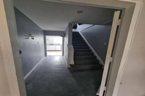 Photo of property in 52 Bell Street, Tawa, Wellington, 5028