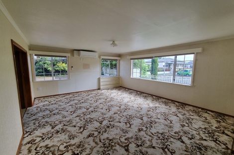 Photo of property in 2 Denbigh Square, Feilding, 4702