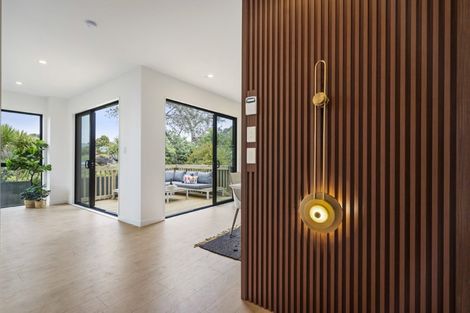 Photo of property in 24c Killarney Avenue, Torbay, Auckland, 0630